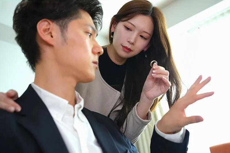Bà xã đi đi giã ngoại, ông xã ở nhà bị nhỏ em bà xã gạ đụ không trượt phát nào